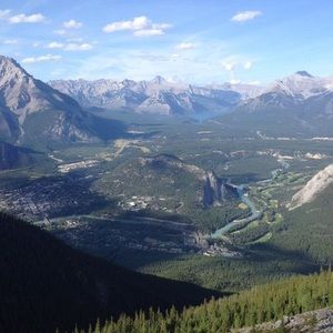 Meet your Posher, Nashida